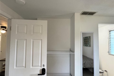 Villa ou maison à vendre à Lakeland, Floride: 6 chambres, 93.65 m2 № 2284249 - photo 8