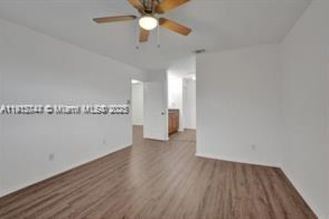 Condominio en alquiler en Coral Springs, Florida, 2 dormitorios, 103.49 m2 № 1968743 - foto 20