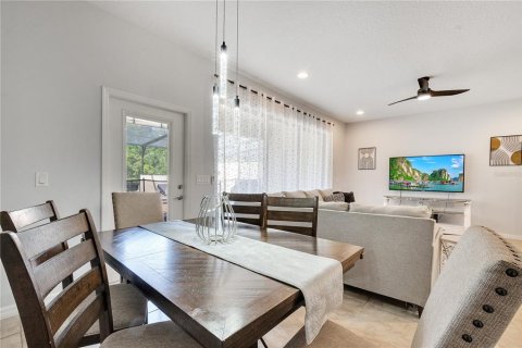 Adosado en alquiler en Kissimmee, Florida, 5 dormitorios, 210.24 m2 № 1909156 - foto 28