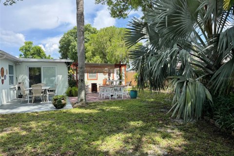 Villa ou maison à vendre à Port Richey, Floride: 3 chambres, 131.83 m2 № 2341851 - photo 30