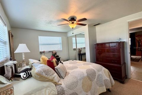 Villa ou maison à vendre à Port Richey, Floride: 3 chambres, 131.83 m2 № 2341851 - photo 17