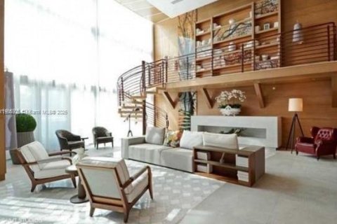 Condo in Miami Beach, Florida, 1 bedroom  № 1973766 - photo 10