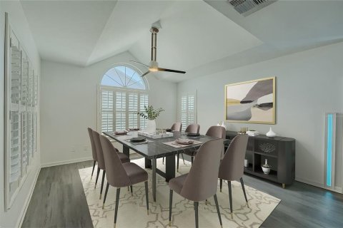 Condo in Sun City Center, Florida, 2 bedrooms № 2207534 - photo 9