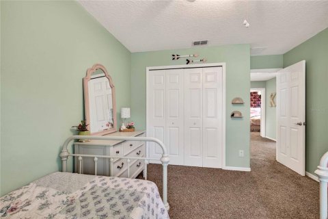 House in Eustis, Florida 5 bedrooms, 258.45 sq.m. № 2107616 - photo 30