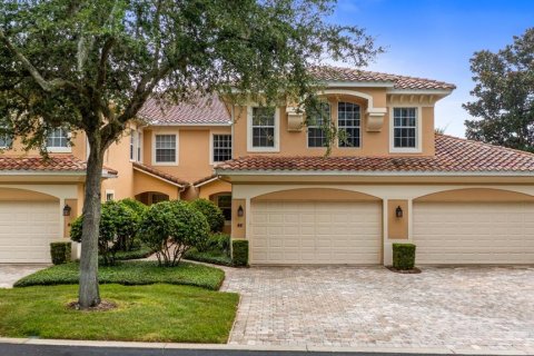 Condo in Howey-in-the-Hills, Florida, 2 bedrooms № 2259275