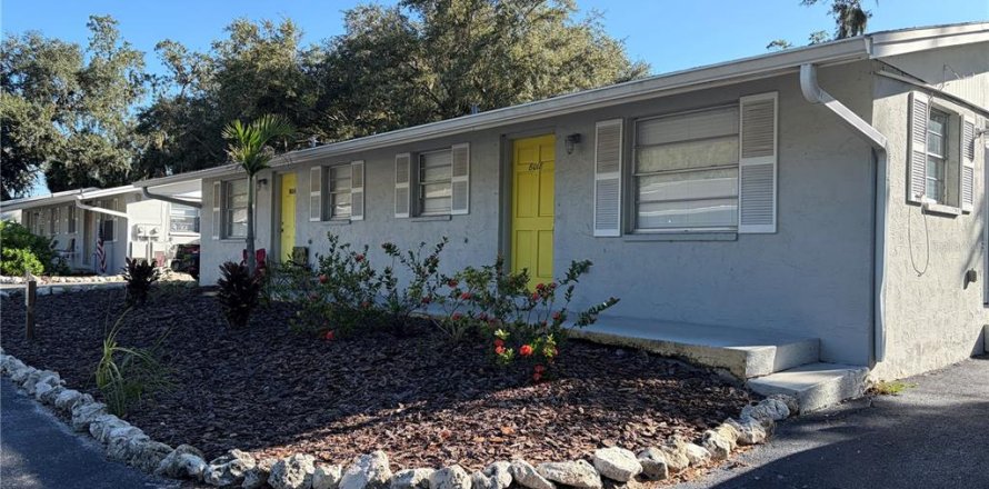 Apartment in Riverview, Florida 2 bedrooms, 83.61 sq.m. № 2379306