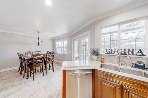 House in Palm Coast, Florida 5 bedrooms, 309.18 sq.m. № 1906822 - photo 9