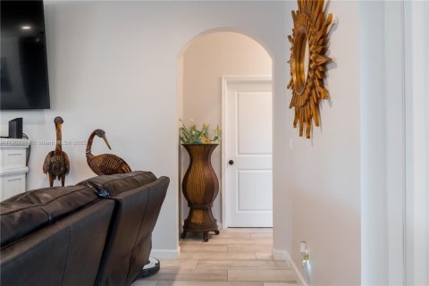 Villa ou maison à vendre à Port St. Lucie, Floride: 4 chambres, 184.78 m2 № 1954145 - photo 12