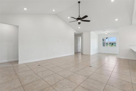 Villa ou maison à vendre à Tavares, Floride: 3 chambres, 260.31 m2 № 1531754 - photo 12
