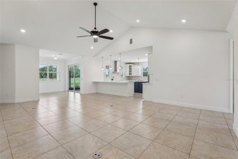 Villa ou maison à vendre à Tavares, Floride: 3 chambres, 260.31 m2 № 1531754 - photo 11