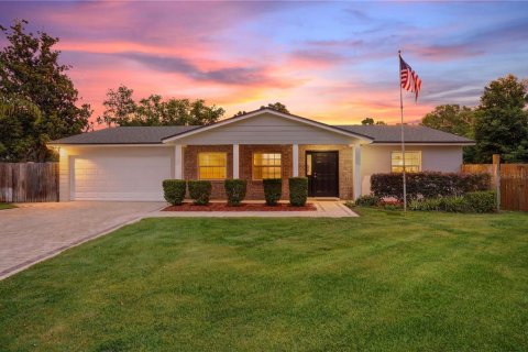 Villa ou maison à Longwood, Floride 3 chambres, 164.44 m2 № 2198545