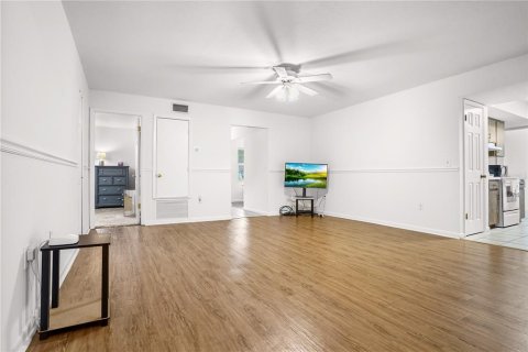 Villa ou maison à vendre à Longwood, Floride: 3 chambres, 164.44 m2 № 2198545 - photo 12