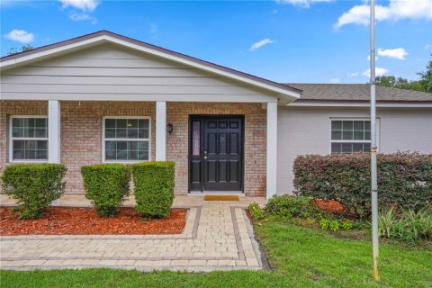 Villa ou maison à vendre à Longwood, Floride: 3 chambres, 164.44 m2 № 2198545 - photo 8