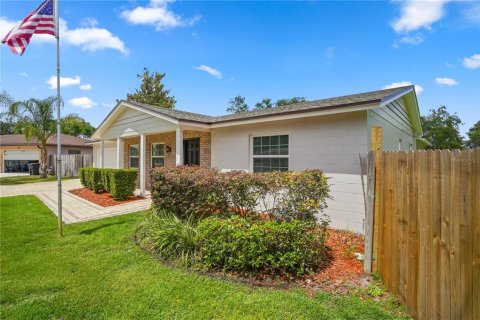 Villa ou maison à vendre à Longwood, Floride: 3 chambres, 164.44 m2 № 2198545 - photo 4