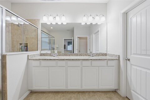 Villa ou maison à vendre à Ocala, Floride: 4 chambres, 263.56 m2 № 2138200 - photo 19