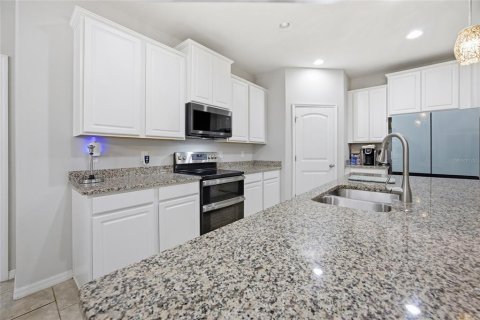 Villa ou maison à vendre à Ocala, Floride: 4 chambres, 263.56 m2 № 2138200 - photo 28