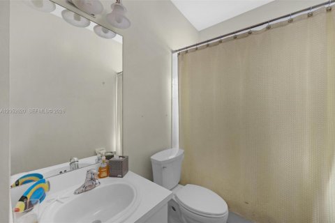 Casa en venta en Homestead, Florida, 4 dormitorios, 216.09 m2 № 2186913 - foto 23