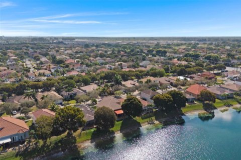 Casa en venta en Homestead, Florida, 4 dormitorios, 216.09 m2 № 2186913 - foto 30
