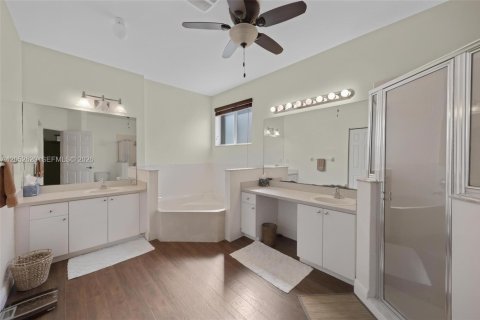 Casa en venta en Homestead, Florida, 4 dormitorios, 216.09 m2 № 2186913 - foto 17