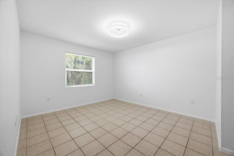 Condo in Kissimmee, Florida, 2 bedrooms  № 2238559 - photo 10