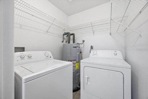 Condo in Kissimmee, Florida, 2 bedrooms  № 2238559 - photo 4