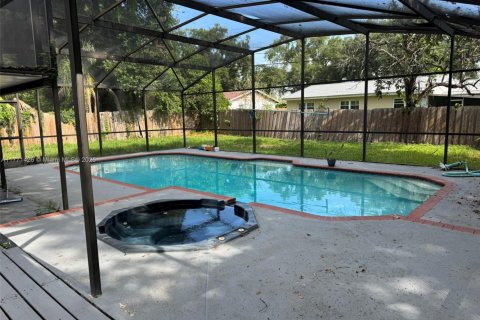 Casa en venta en Orlando, Florida, 3 dormitorios, 144.93 m2 № 1935143 - foto 4