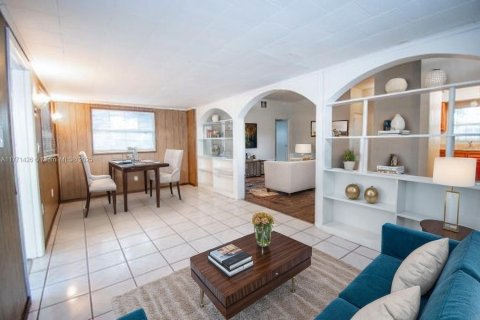 Casa en venta en Orlando, Florida, 3 dormitorios, 144.93 m2 № 1935143 - foto 6