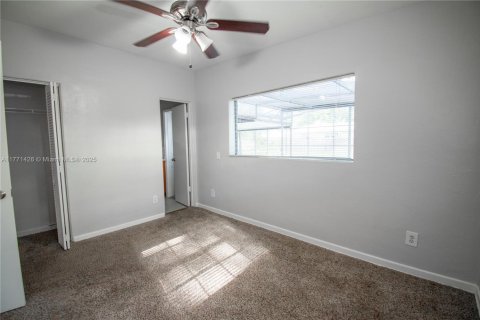 Casa en venta en Orlando, Florida, 3 dormitorios, 144.93 m2 № 1935143 - foto 25