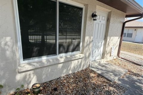 Villa ou maison à vendre à Port Charlotte, Floride: 1 chambre, 51.1 m2 № 2143614 - photo 14
