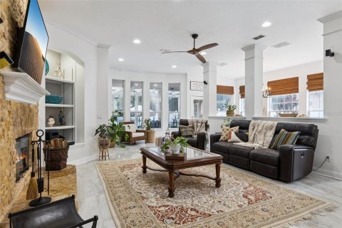 Villa ou maison à vendre à Orlando, Floride: 5 chambres, 309.46 m2 № 2358735 - photo 21
