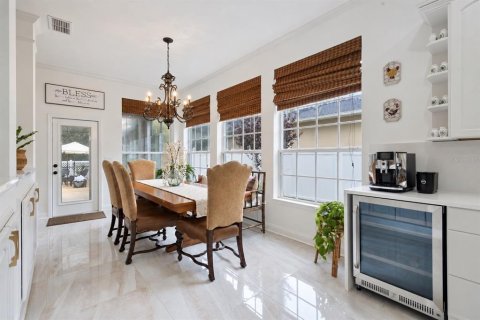 Villa ou maison à vendre à Orlando, Floride: 5 chambres, 309.46 m2 № 2358735 - photo 17