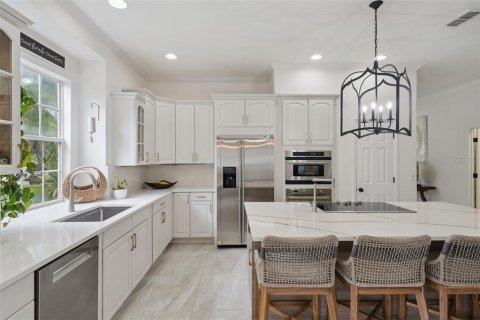 Villa ou maison à vendre à Orlando, Floride: 5 chambres, 309.46 m2 № 2358735 - photo 15