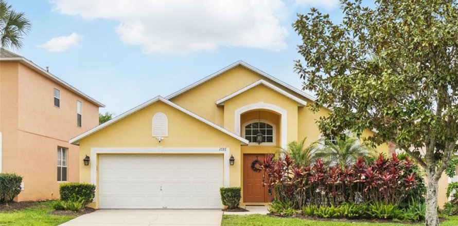 House in Kissimmee, Florida 4 bedrooms, 182.09 sq.m. № 1724592