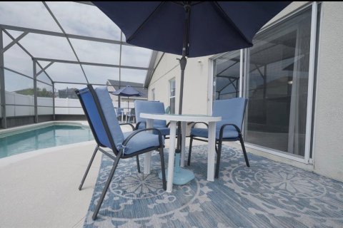 Villa ou maison à vendre à Kissimmee, Floride: 4 chambres, 198.81 m2 № 2351462 - photo 19