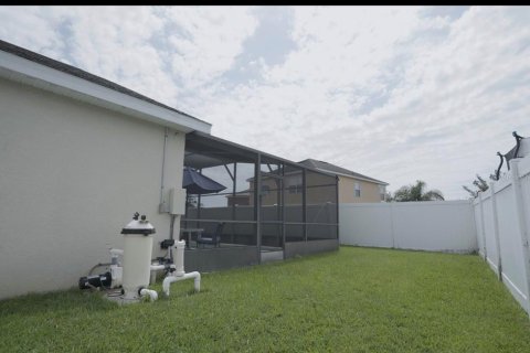 Villa ou maison à vendre à Kissimmee, Floride: 4 chambres, 198.81 m2 № 2351462 - photo 20