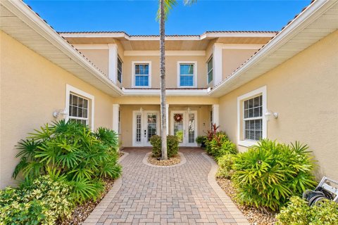 Copropriété à vendre à Punta Gorda, Floride: 3 chambres, 187.85 m2 № 2419006 - photo 3