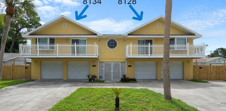 Touwnhouse à Port Richey, Floride 2 chambres, 126.72 m2 № 2095179