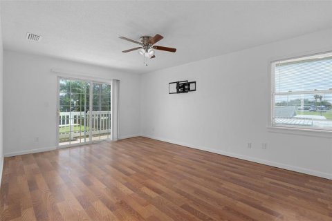 Touwnhouse à louer à Port Richey, Floride: 2 chambres, 126.72 m2 № 2095179 - photo 25