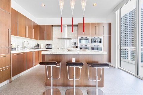 Condominio en venta en Miami, Florida, 3 dormitorios, 191.84 m2 № 2026206 - foto 23