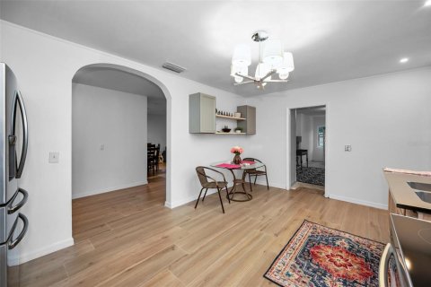 Villa ou maison à vendre à Tarpon Springs, Floride: 3 chambres, 172.05 m2 № 1725464 - photo 24