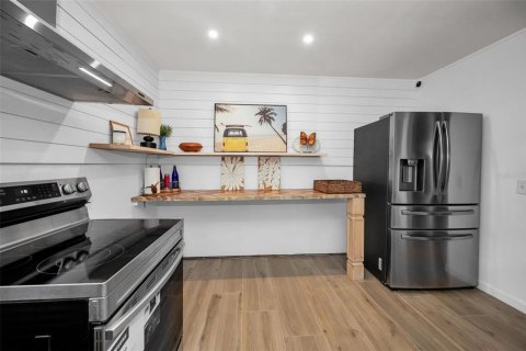 Villa ou maison à vendre à Tarpon Springs, Floride: 3 chambres, 172.05 m2 № 1725464 - photo 21