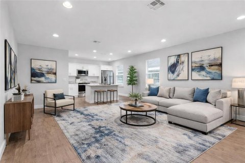 Casa en venta en Deltona, Florida, 4 dormitorios, 149.11 m2 № 2094012 - foto 8
