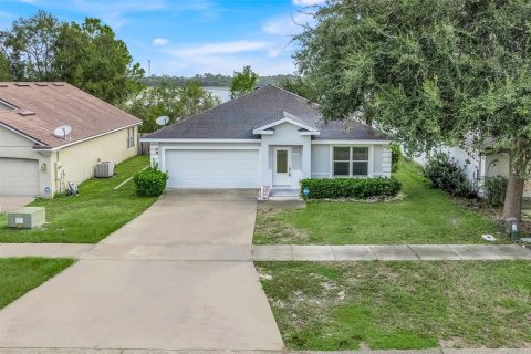 Casa en venta en Deltona, Florida, 4 dormitorios, 149.11 m2 № 2094012 - foto 2