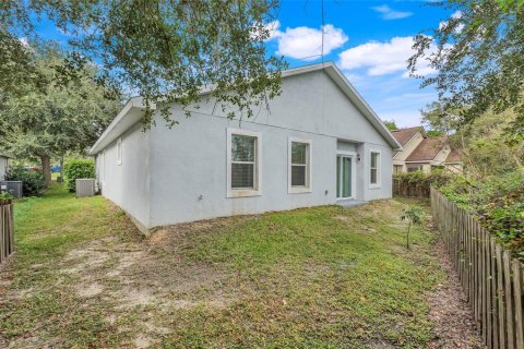 Casa en venta en Deltona, Florida, 4 dormitorios, 149.11 m2 № 2094012 - foto 30