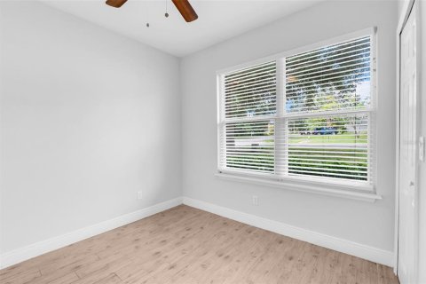 Casa en venta en Deltona, Florida, 4 dormitorios, 149.11 m2 № 2094012 - foto 20
