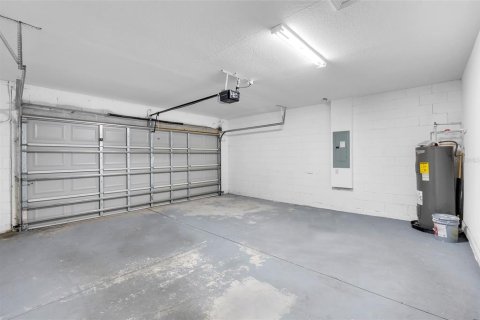 Casa en venta en Deltona, Florida, 4 dormitorios, 149.11 m2 № 2094012 - foto 27