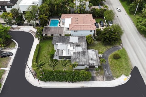 Land in Miami, Florida № 2060242 - photo 2