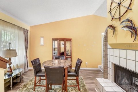 House in Brandon, Florida 3 bedrooms, 165.74 sq.m. № 1851066 - photo 5