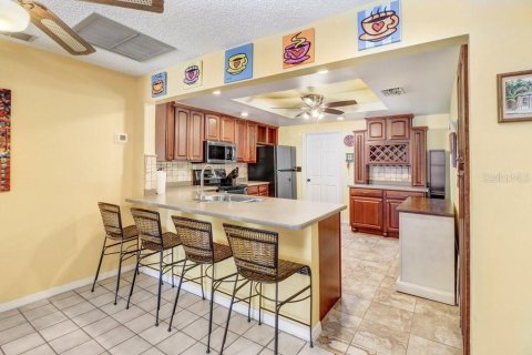 House in Brandon, Florida 3 bedrooms, 165.74 sq.m. № 1851066 - photo 12