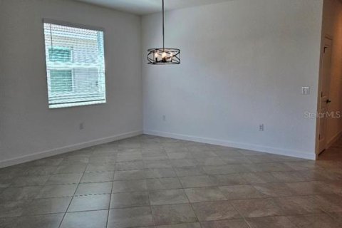 House in Englewood, Florida 4 bedrooms, 188.78 sq.m. № 1856247 - photo 7